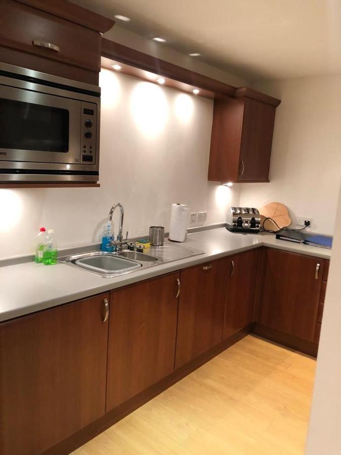 Comfy Two Bedroom Apartment Right In The City Centre Glasgow Luaran gambar
