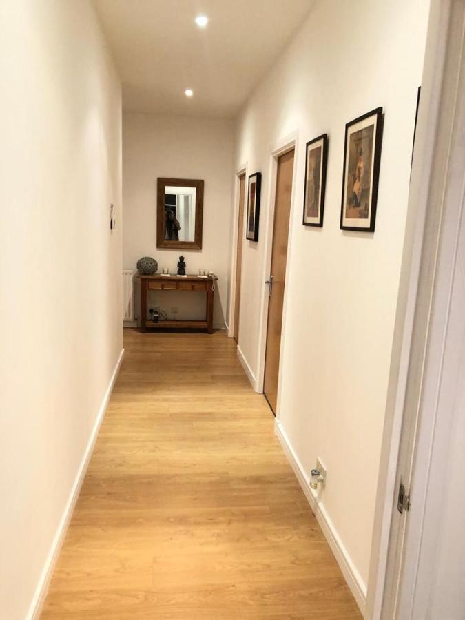 Comfy Two Bedroom Apartment Right In The City Centre Glasgow Luaran gambar